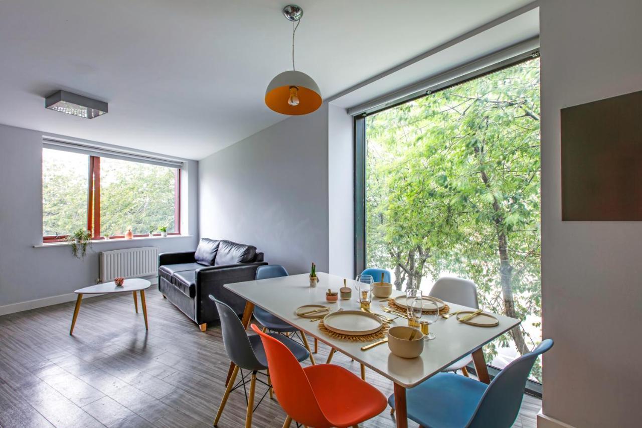 Yugo Explore - Broadstone Hall Appartement *